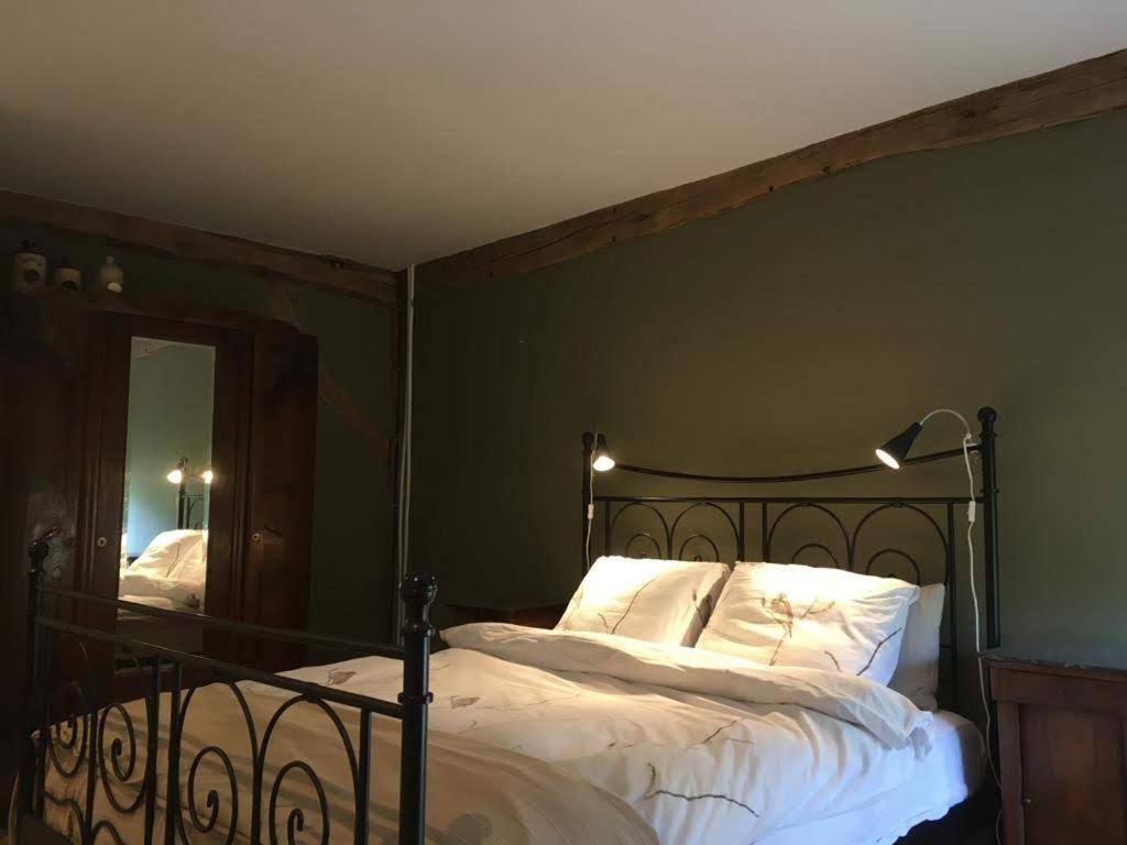 Benb La Fosse Bleue Bed & Breakfast Signy-l'Abbaye Exterior photo